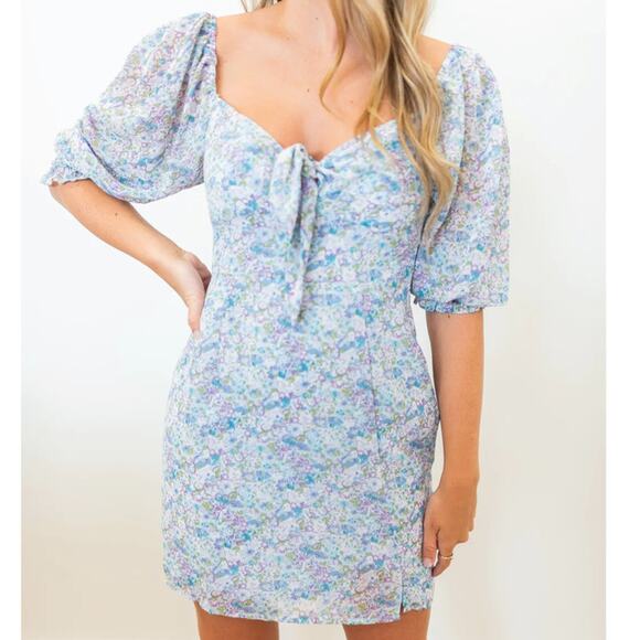 Blue Floral Lush Dress Size L - Picture 1 of 3